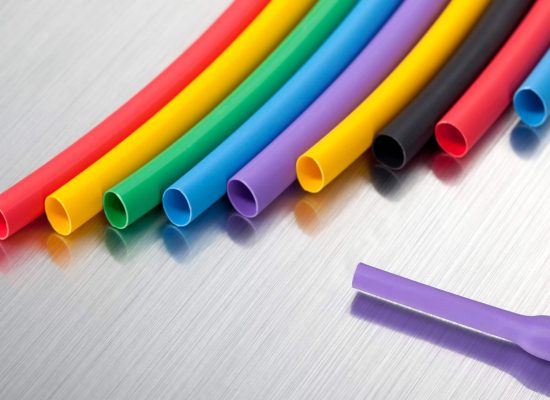 heat-shrink-usage-scaled-om0yf22q0vvnv6yz1m3dijc7q01ez15rka8w4wgg0w روکش حرارتی سایز 1 - تصویر 1